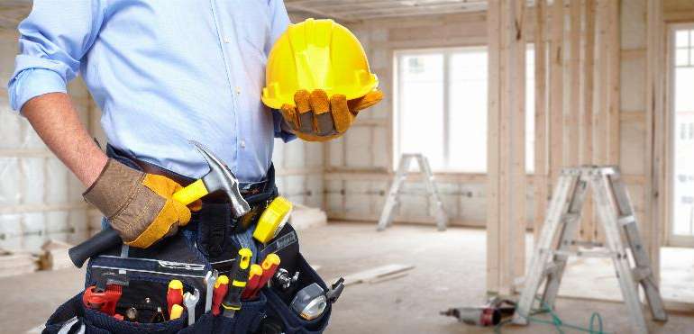 What exactly does a home remodeling contractor do?